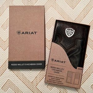 Ariat Rodeo Genuine Leather Wallet / Checkbook Cover